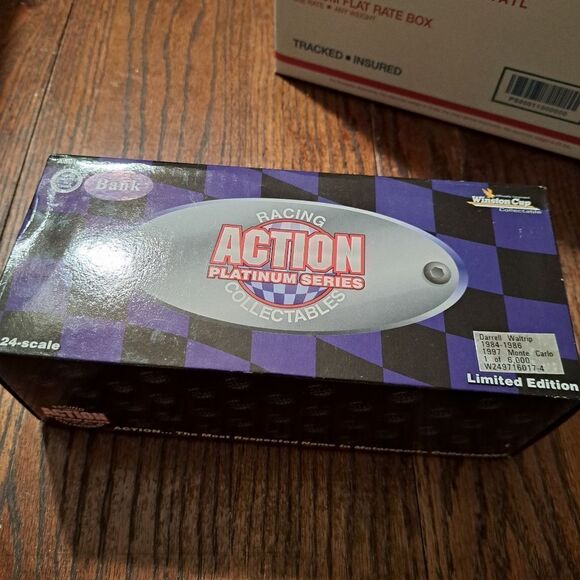 Vintage 96 Action Collect Darrell Waltrip Parts America Die Cast Nascar Race Car - Picture 6 of 11